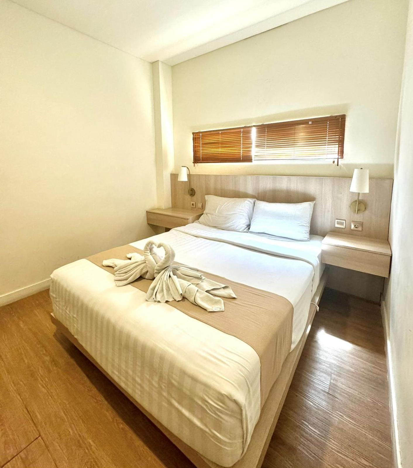 Hotel Srikrisna à Seminyak Extérieur photo